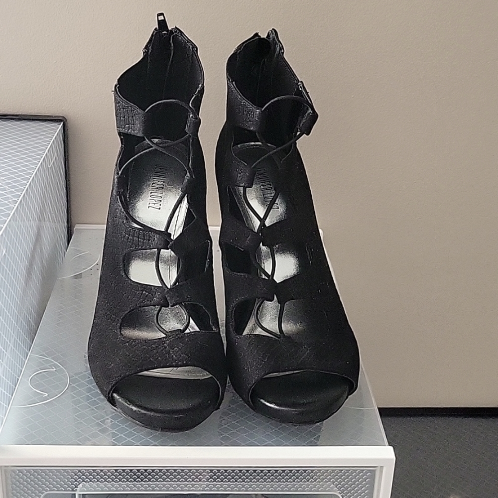 Jennifer Lopez Heels